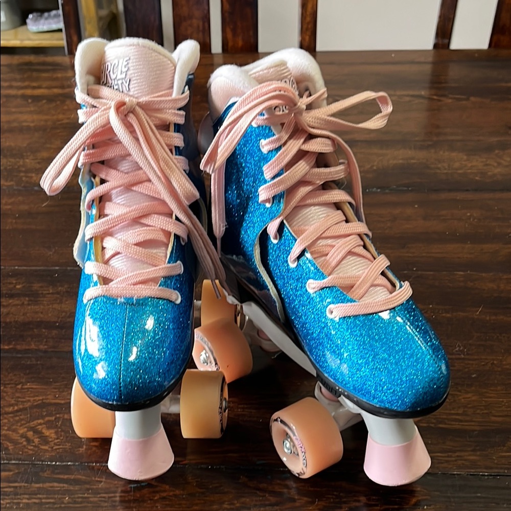 Blue and Pink adjustable High-Top Roller Skates with Glittery Finish